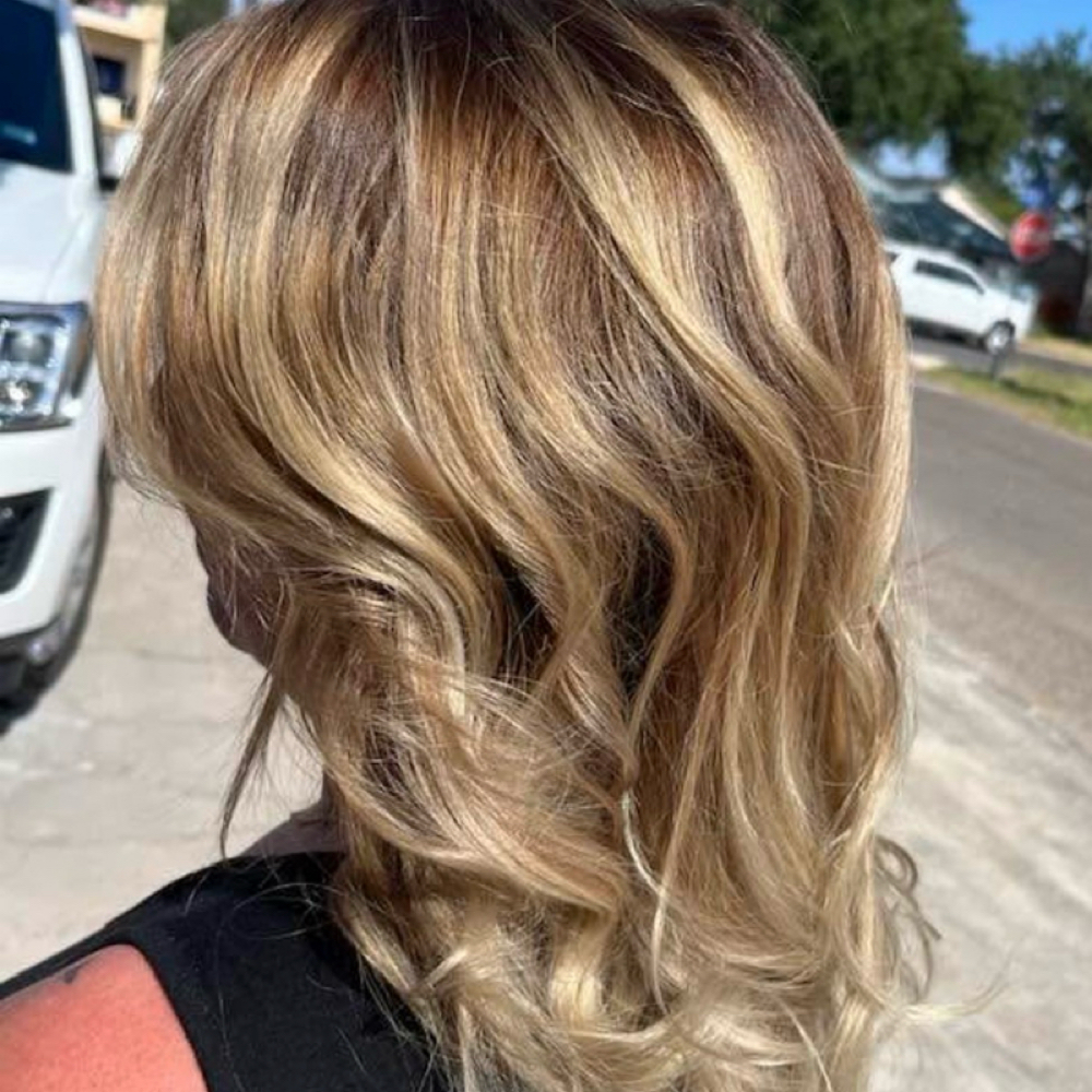 Balayage highlights at The Hair Bar 2 (HB2) in Weslaco, TX