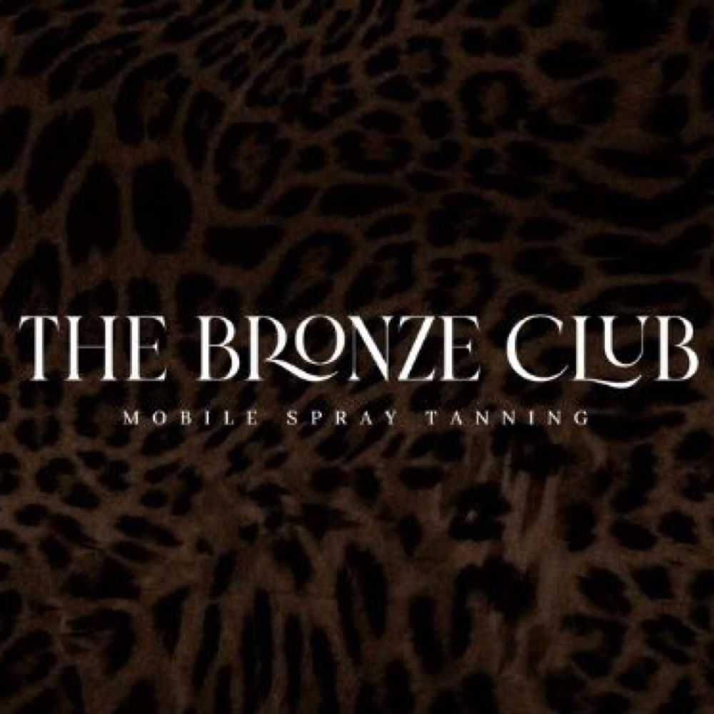 Salon Spray Tan at The Bronze Club in Nesbit, MS