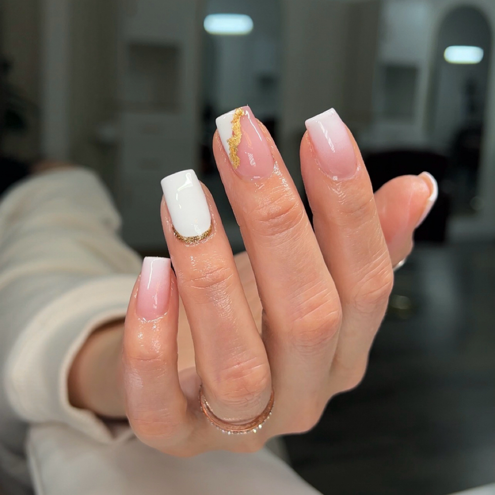 Simple Design at Rubiiglownails in North Carolina, NC