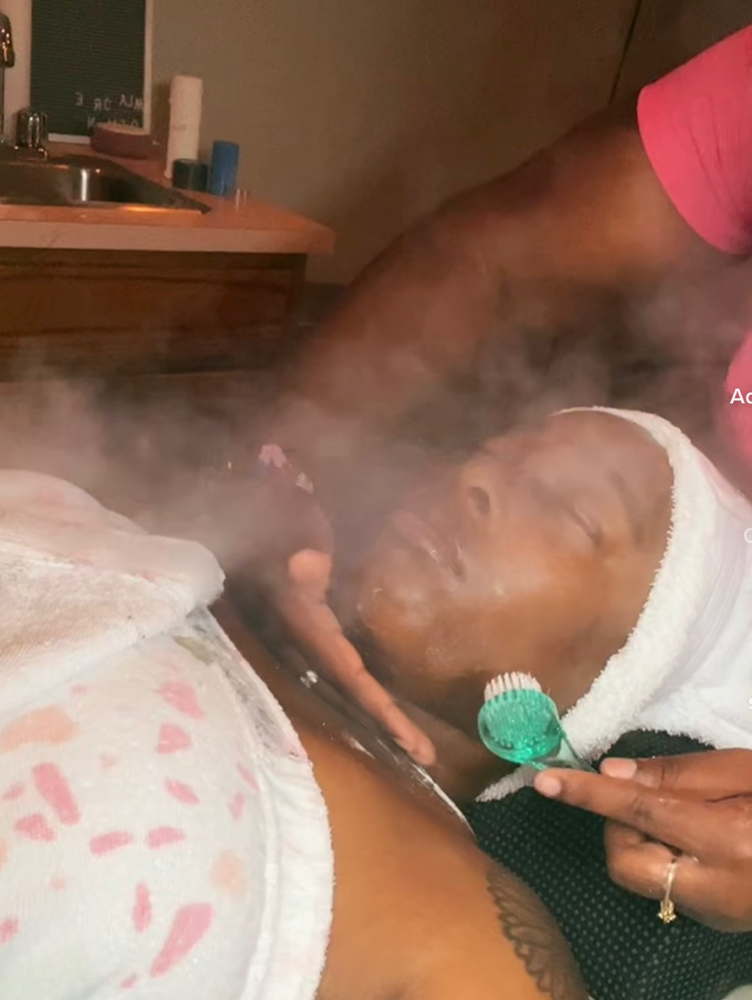 Sauditty Glow Facial