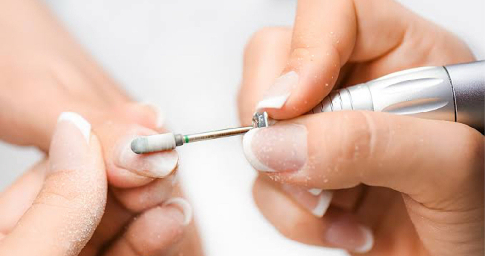 Polish Removal at ERA Nail Studio in East Derry, NH