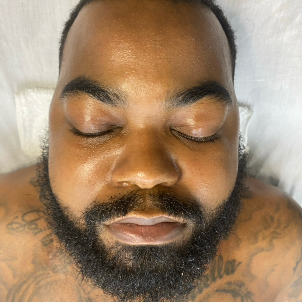 Gentlemen Facial at Theirieeallureaesthetics in Warner Robins, GA