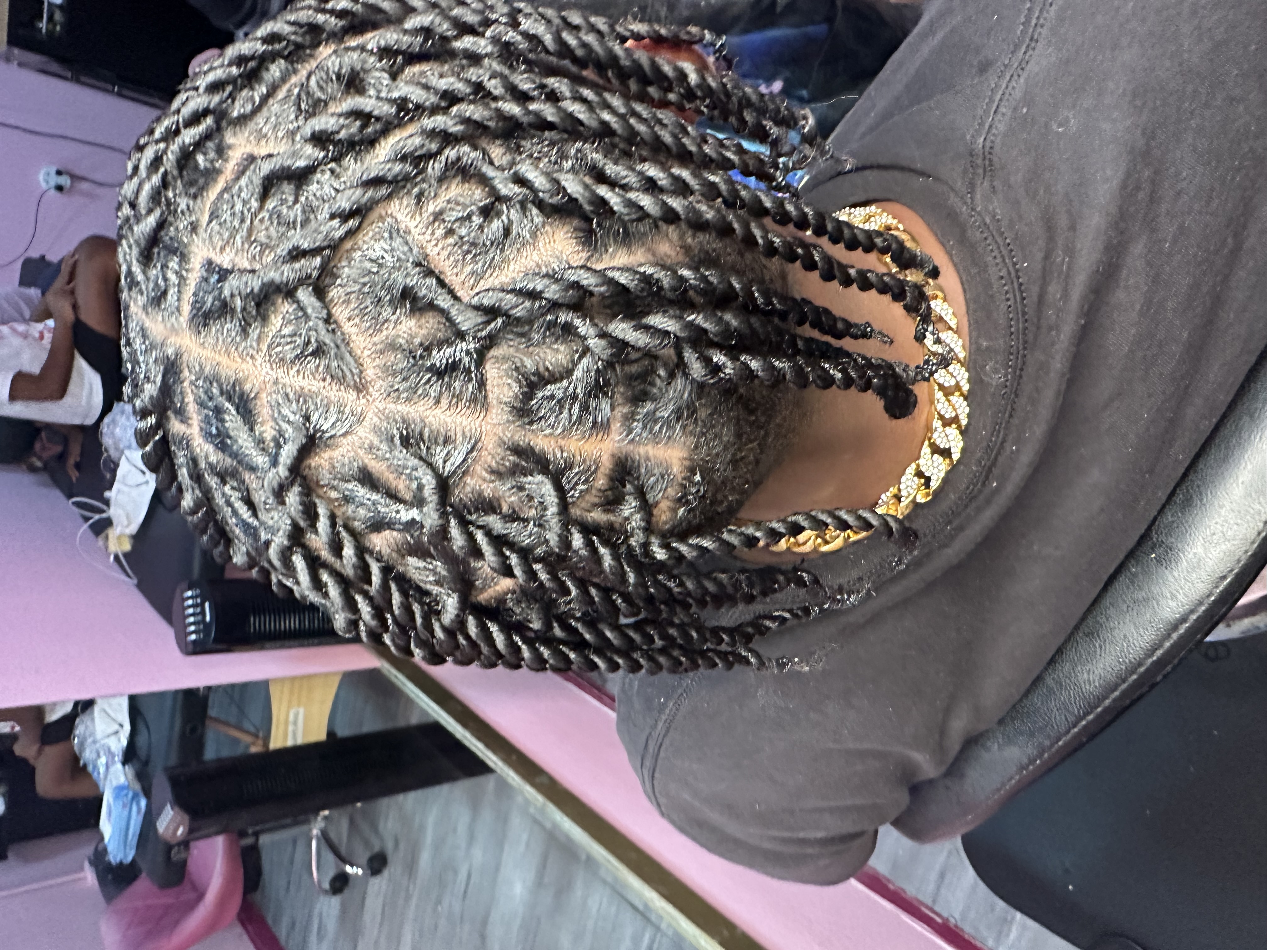 Medium Twist