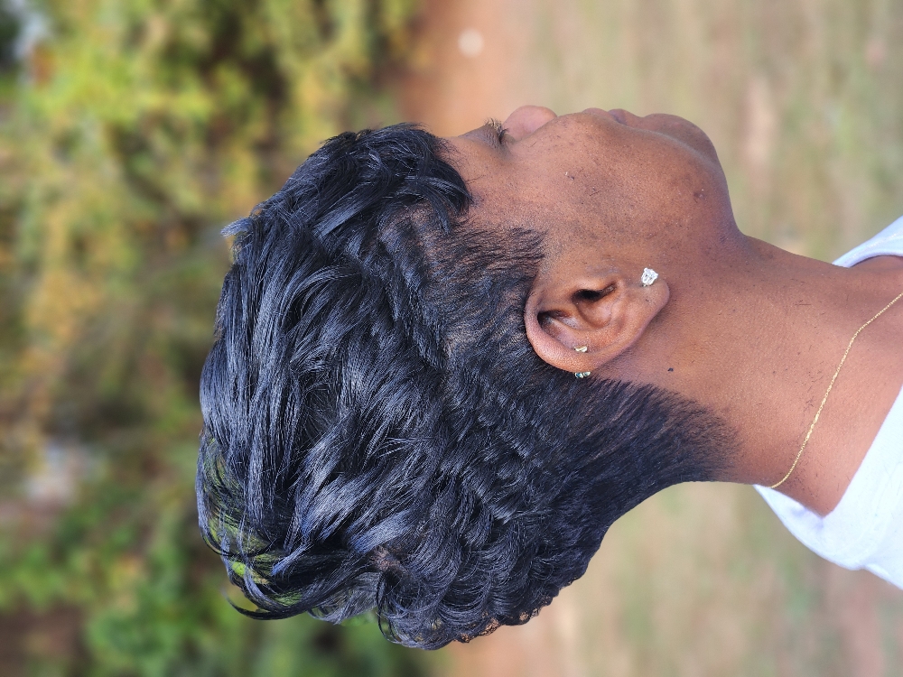 Relaxer:Cut/ Shampoo