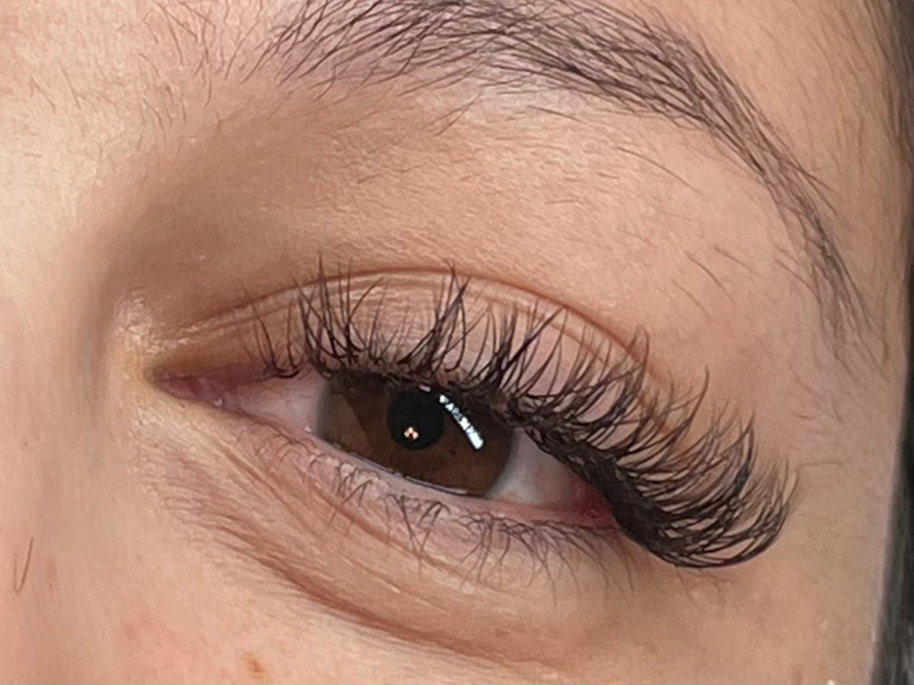 Lash Removal
