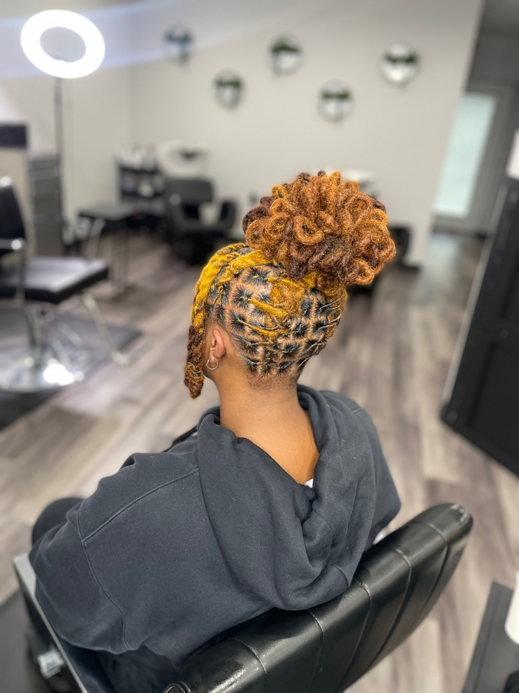 Loc Flower