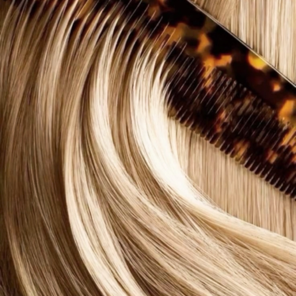 Mini Foil at Salon Canvas & Social in South Pasadena, FL