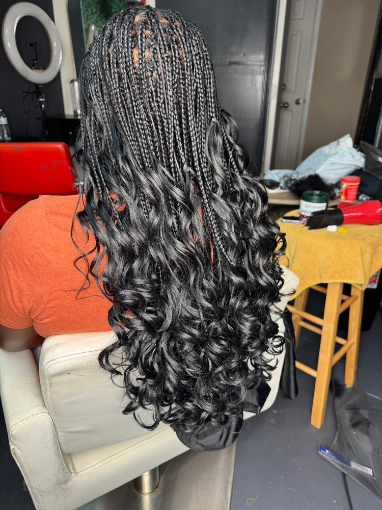 French Curl at Beauty By Mombo in Austin, TX