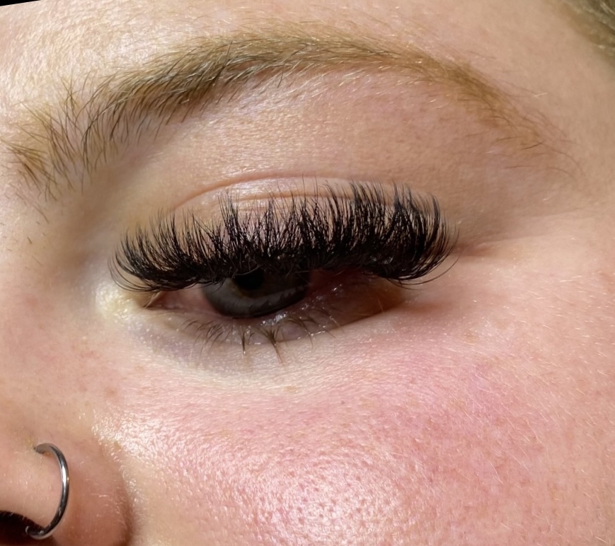 Mega-Volume Lash Fill