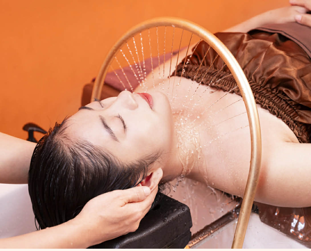 Soothe Head spa . Reg: $135