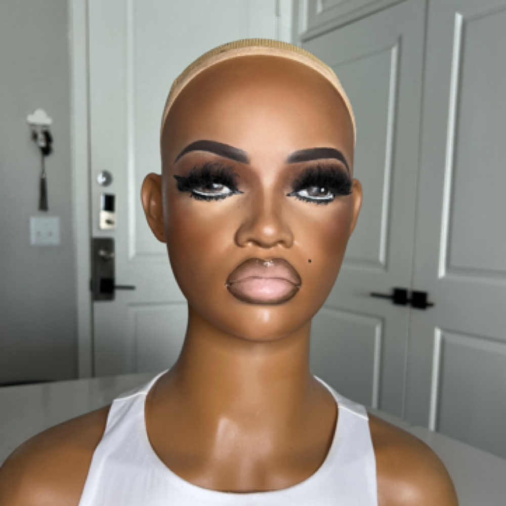 Mannequin Glam at Rashaes Beauty in Houston, TX