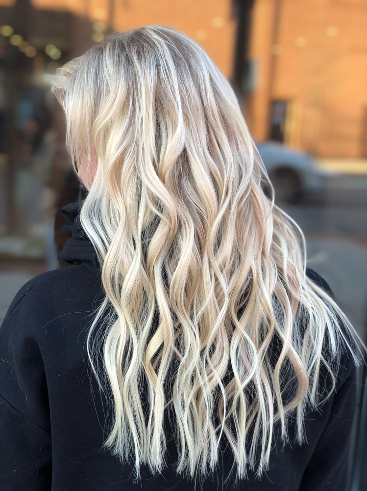 Hand-tied Weft Extension