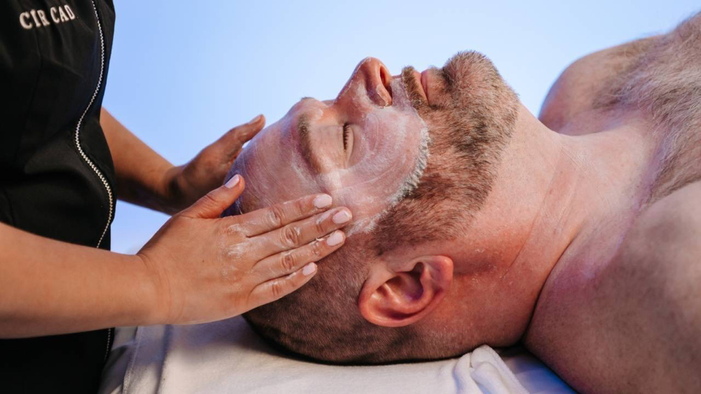 Gentleman’s Facial