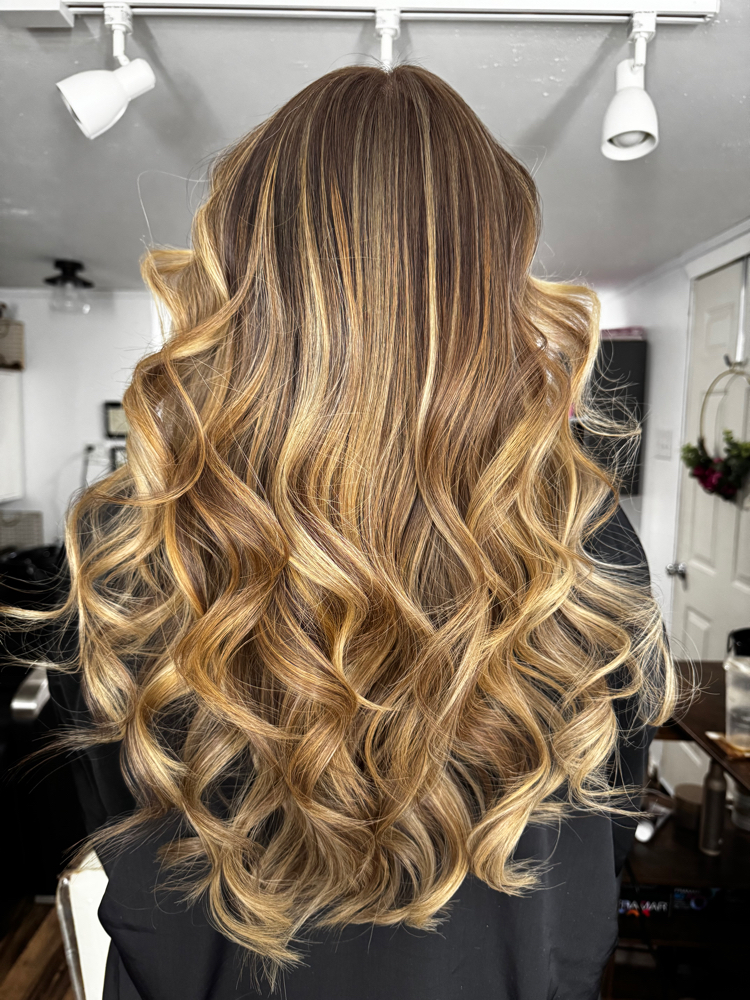 Signature Waves at Toriirose Hair Artistry in San Antonio, TX