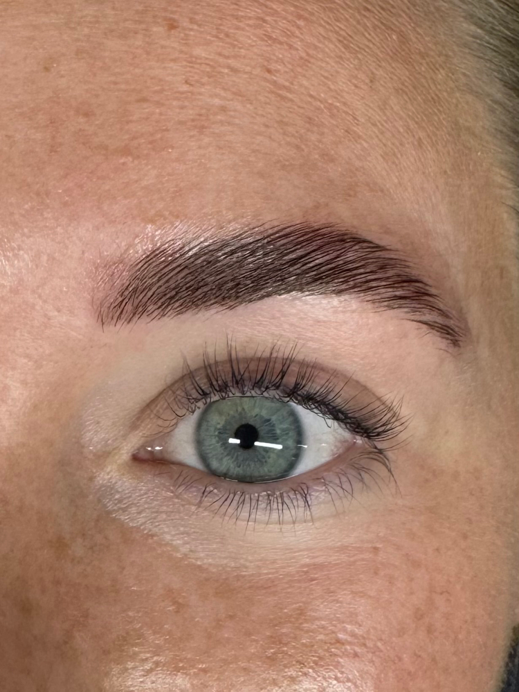 Brow Shape & Tint