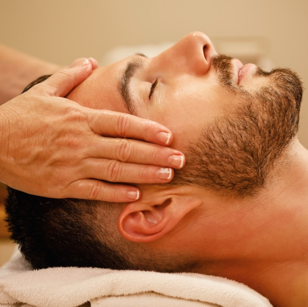 Old Fashion Gentlemen’s Facial at Faces The Skincare Lounge in Vero Beach, FL