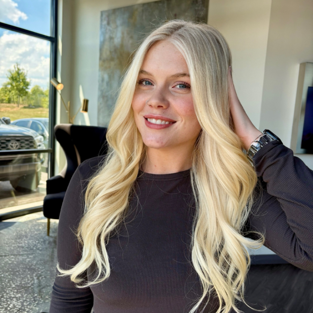 Extension Blowout + Curls at Alyssa Clark in Gallatin, TN