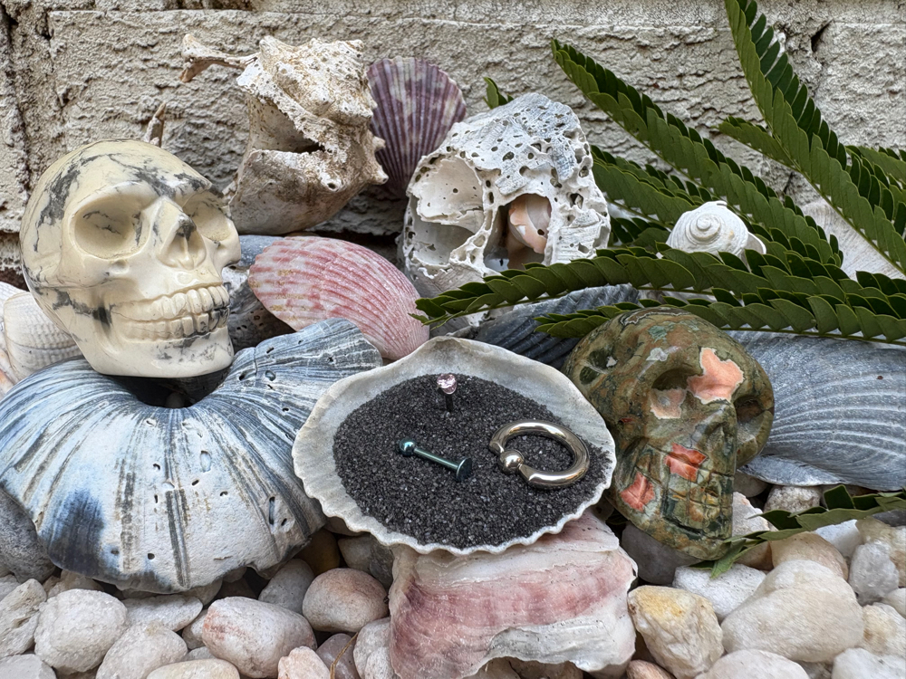 Earlobe Piercing - Single