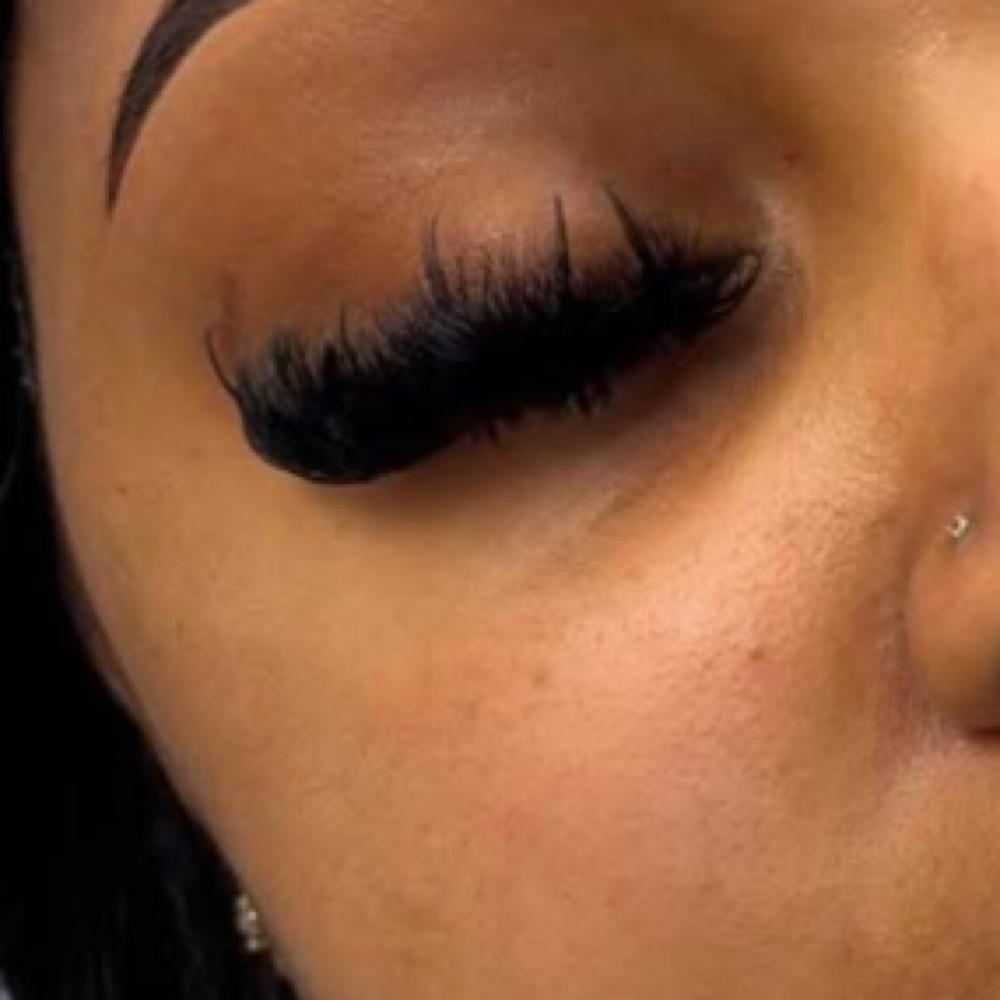 Volume Lash Clusters at Radiant Eyes & Aesthetics in Petal, MS