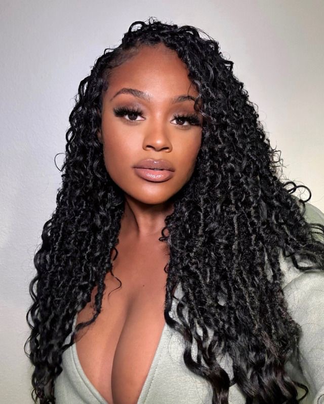 Waterfall Goddess Locs - Curly