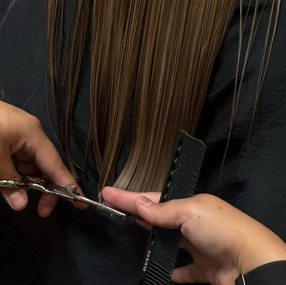 Women’s Cut at To Dye For Salon in Cambridge, MD