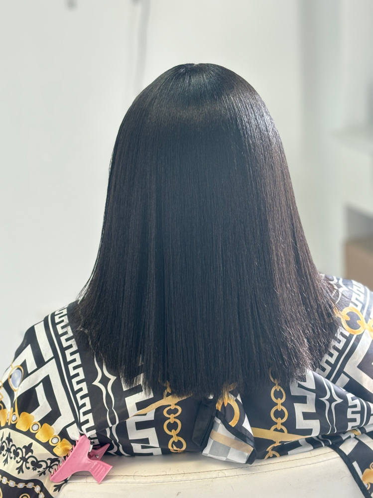 Womens Signature Haircut