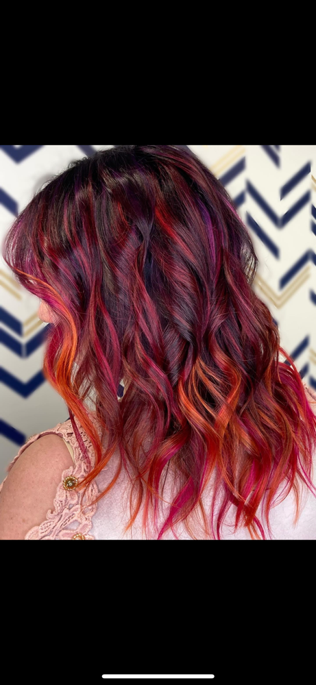 Elumin With Lightning Service at Pretty Little Layers in Wasilla, AK