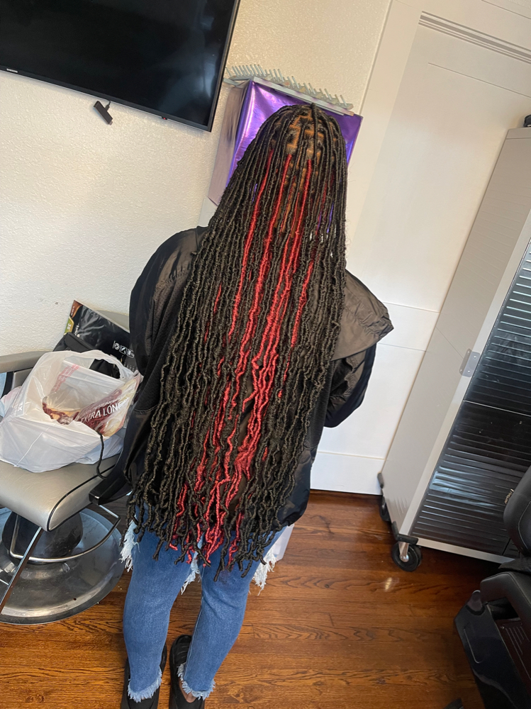 Soft Locs (M) Thigh Length