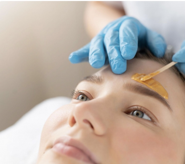 Waxing/Sugaring (Brow)
