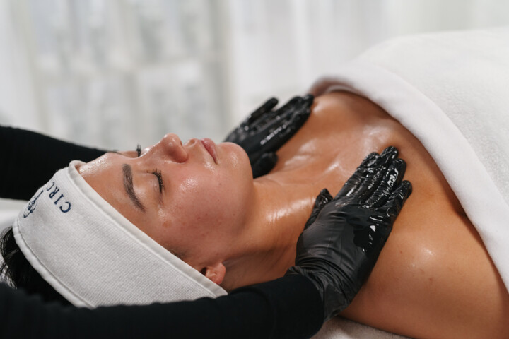 Serenity Barn Signature Facial