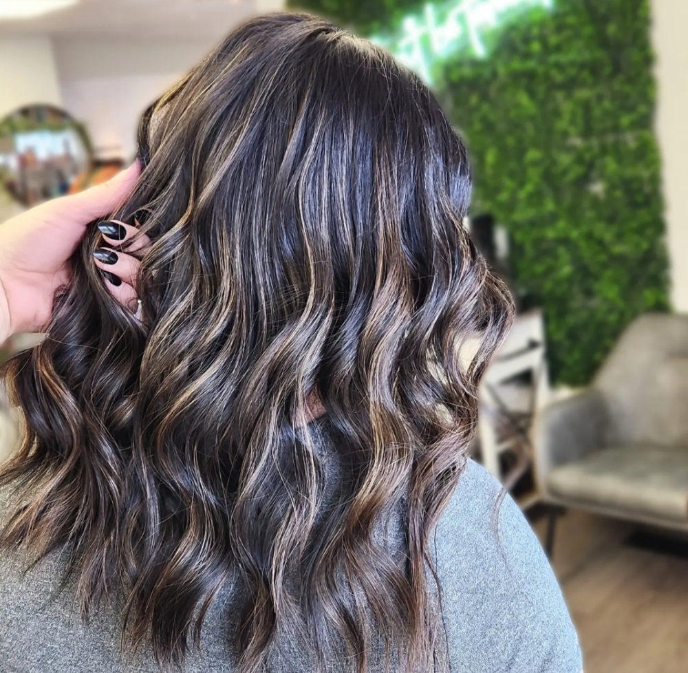Blowout With Curls