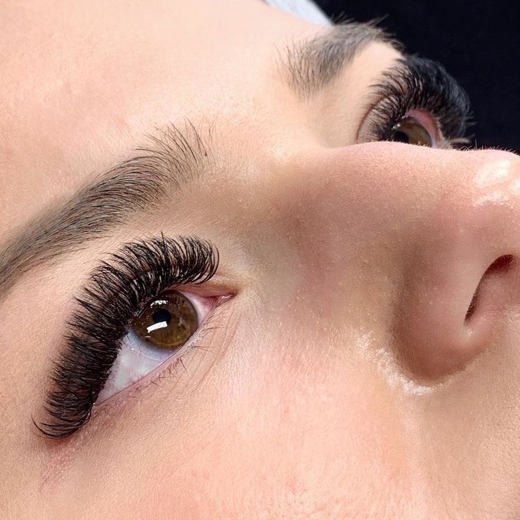 Eyelash Russian Volume