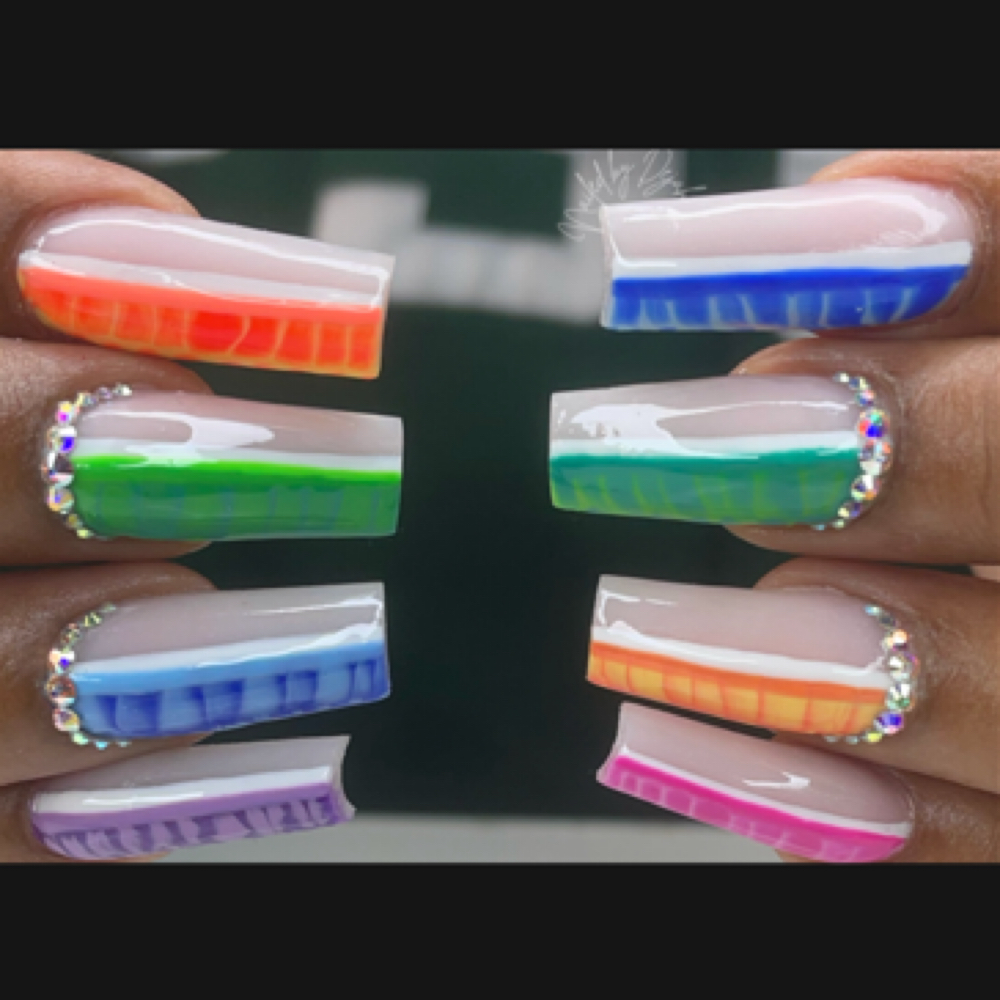 Light Bling at Queen’z & King’z Barber Salon in Murrieta, CA