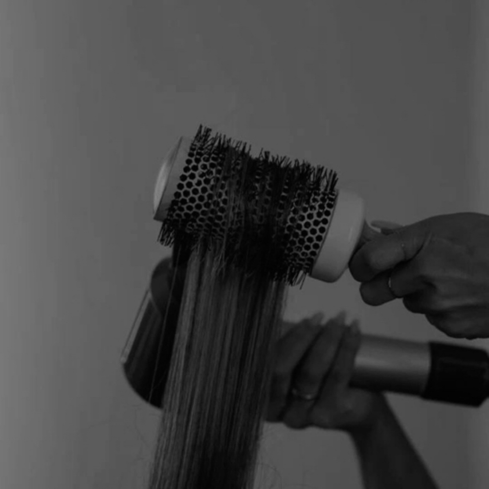 blow out w/ iron style at White House Salon in Kansas CIty, MO