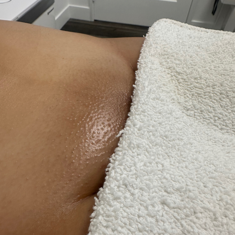 Female Brazilian at Sugar By Char in Corona, CA