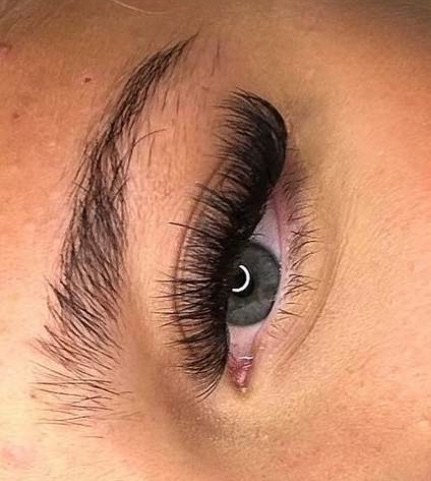 Free Lash Consultation
