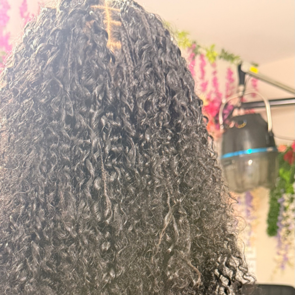 Sassy Miracle Knots at Sassy Locs ATL LLC in Griffin, GA