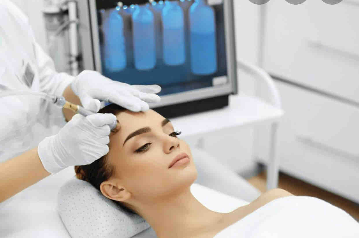 Hydroderm Celebrity Facial