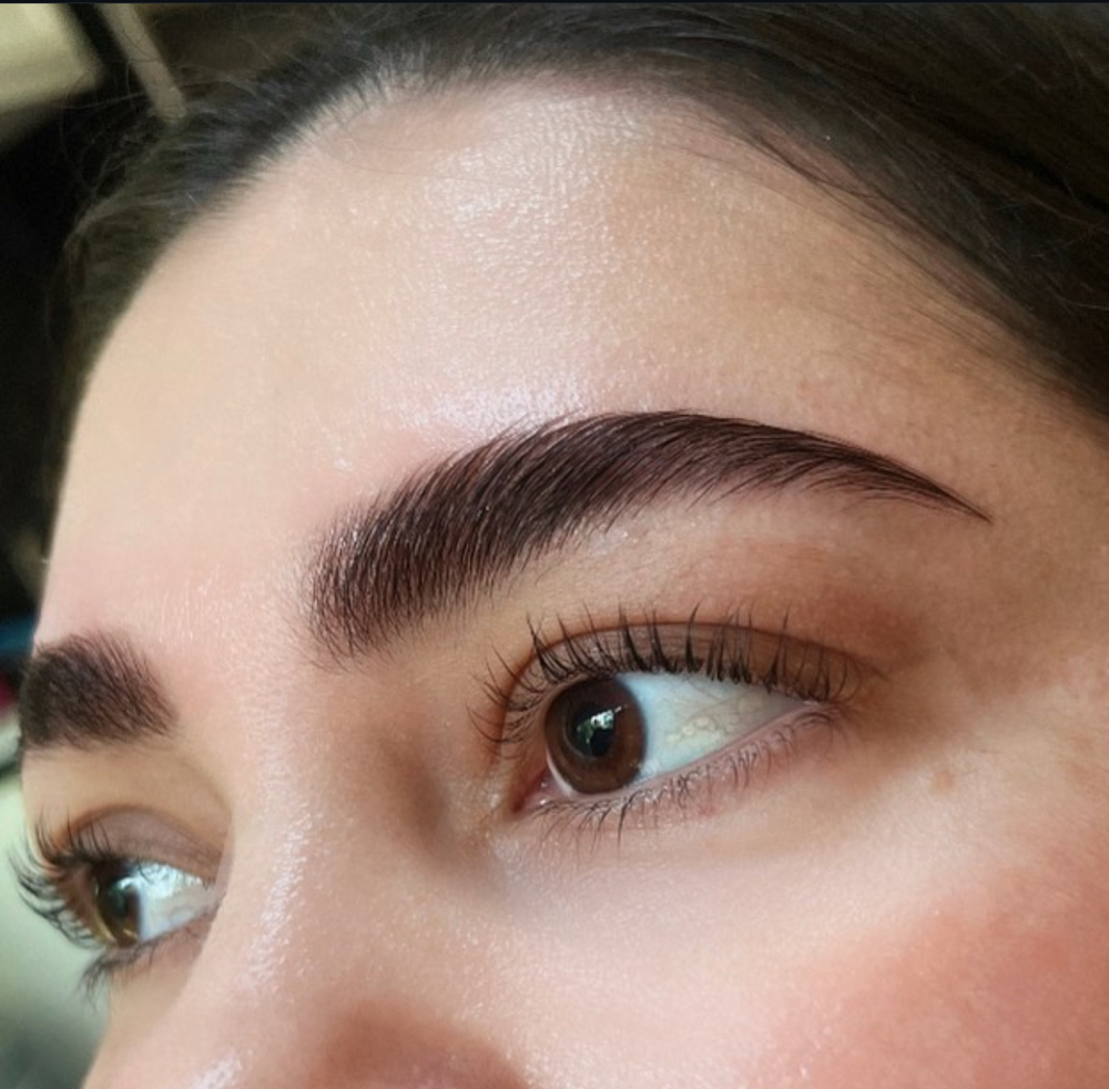 Eyebrow lamination