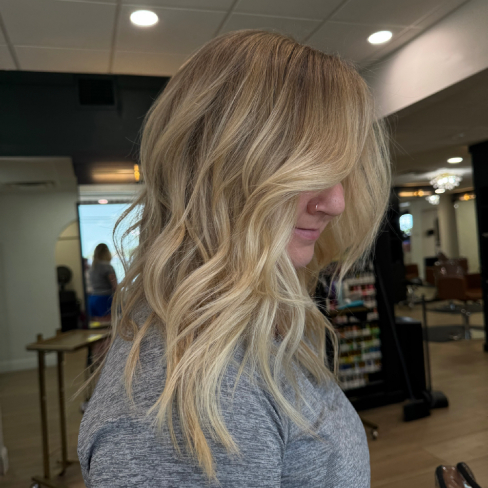 Highlight at Salt Hair Co in Temple, TX