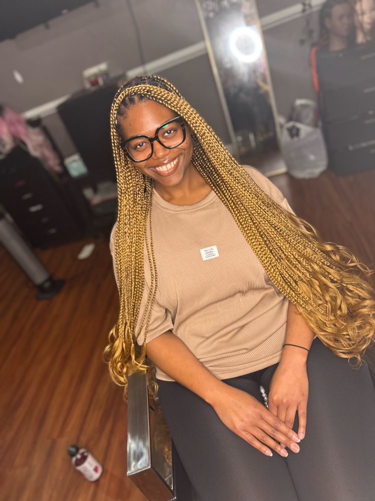 French Curl Goddess Knotless Add-on