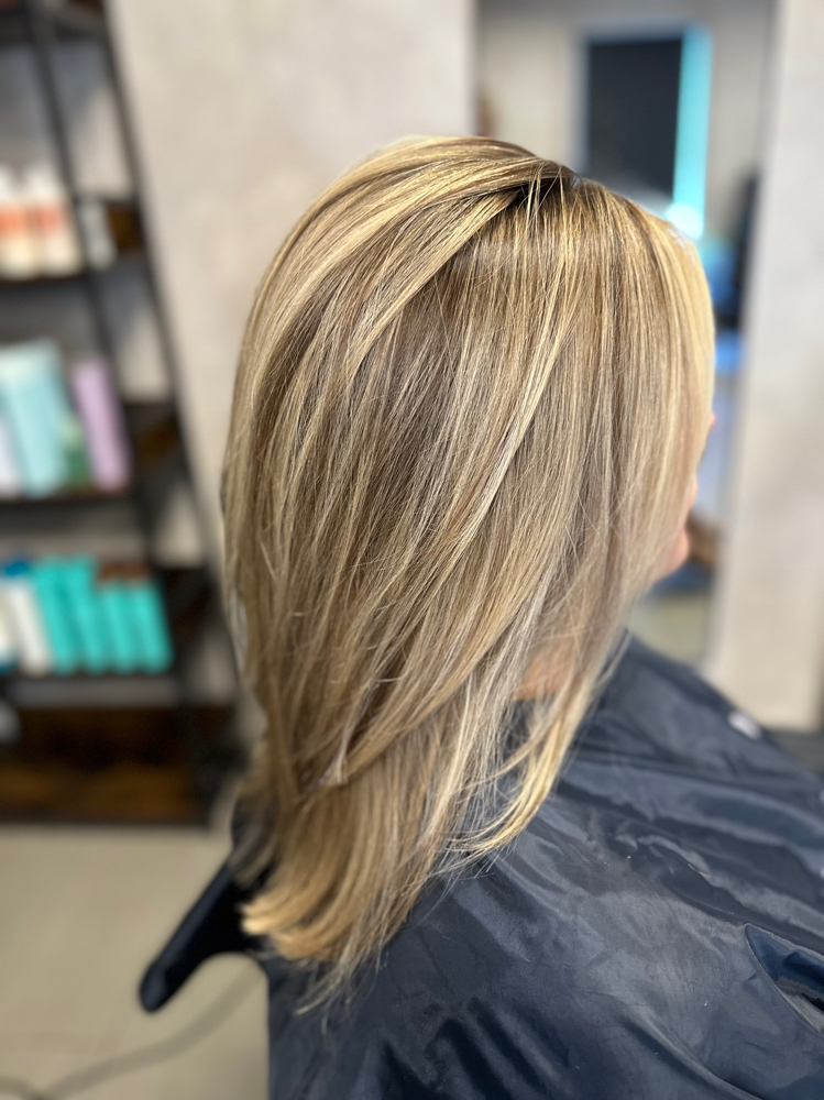 Root Touch Up With Partial Foil