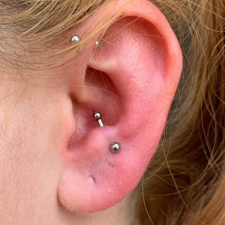 Anti-Tragus Piercing