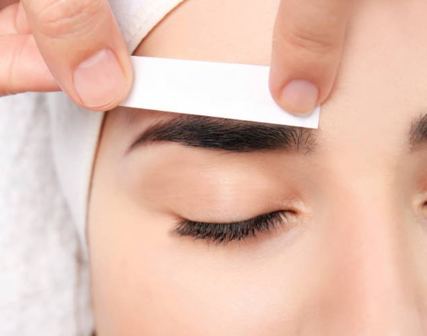 Brow Shaping/ Wax