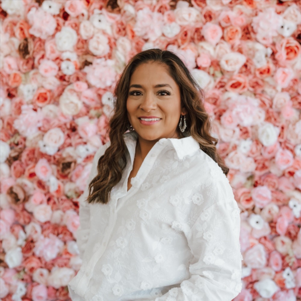 Services with Anai Boyle at Bloom Beauty Bar in Vernal, UT