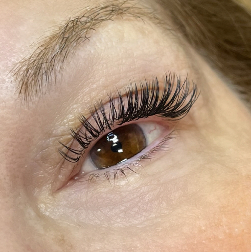 Classic Fill - 3 Weeks at Juli’s Lashes in Sherman Oaks, CA