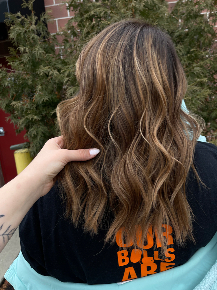 Root Retouch W/Partial Custom Color