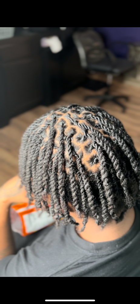 Loc Retwist/ 2 Strand