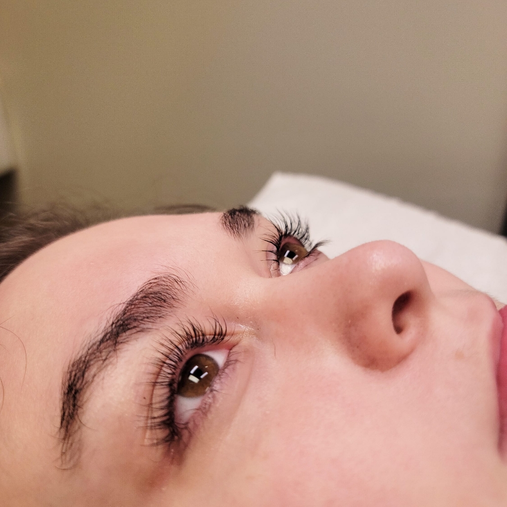 Lash Lift And Tint