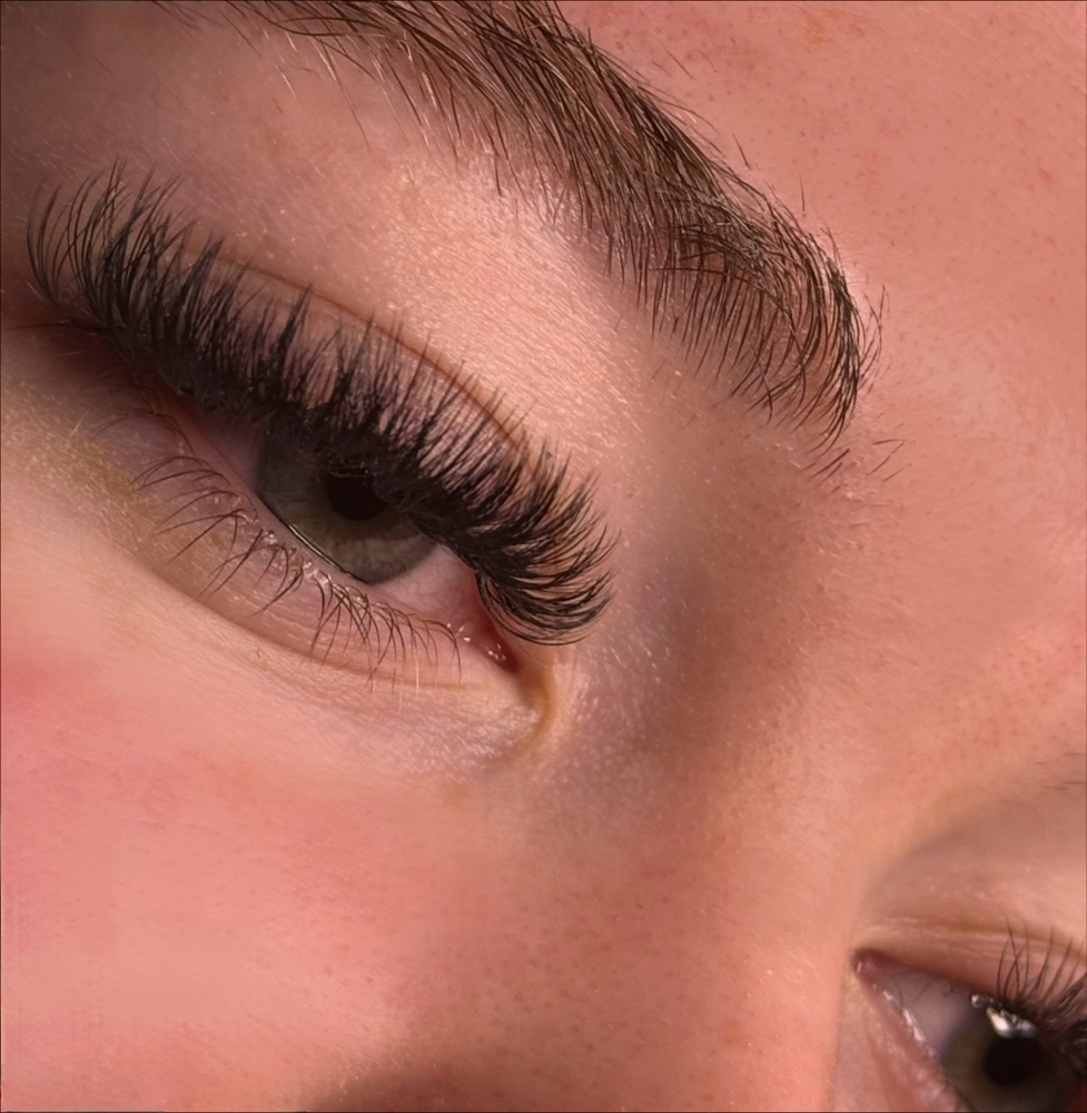 VOLUME LASH FULL SET at Luxe Beauty NY in Hudson Falls, NY